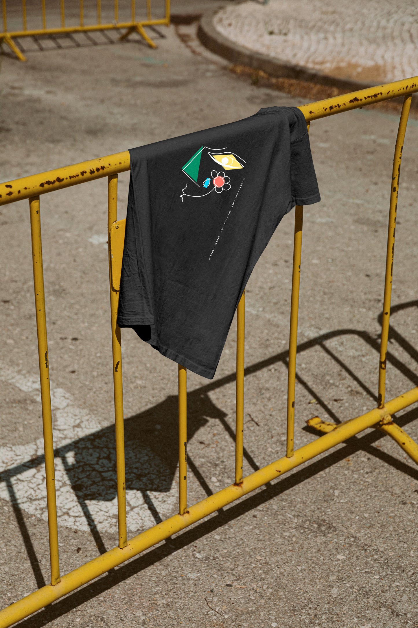 FLOWER TEAR T-shirt