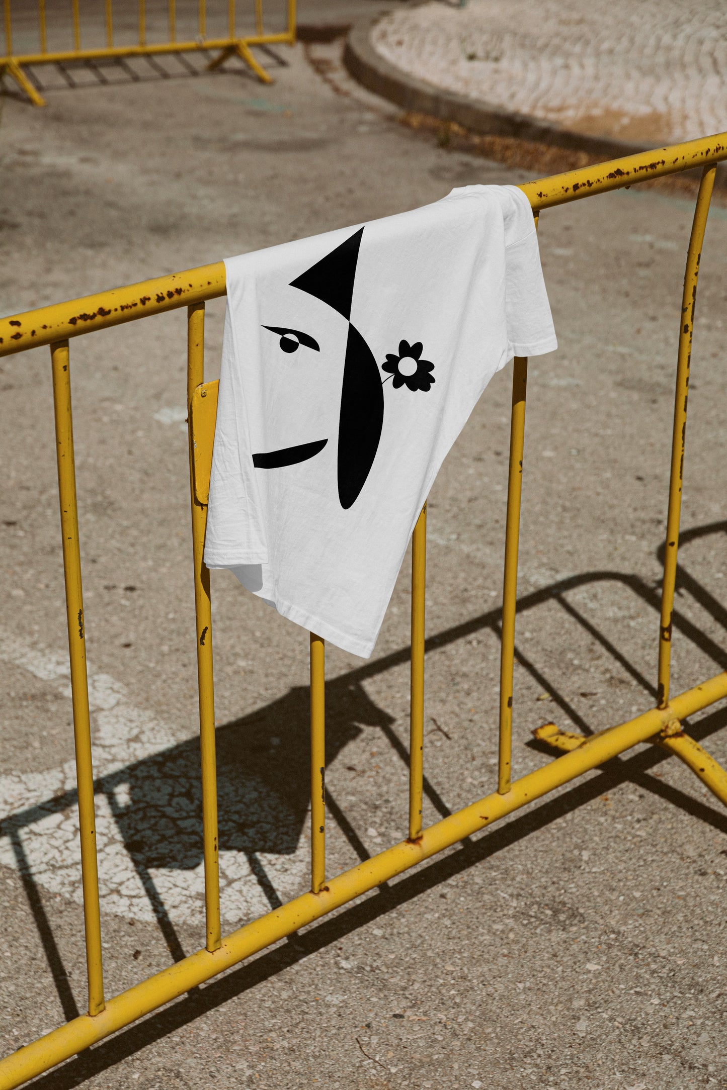 ORIENTE T-shirt
